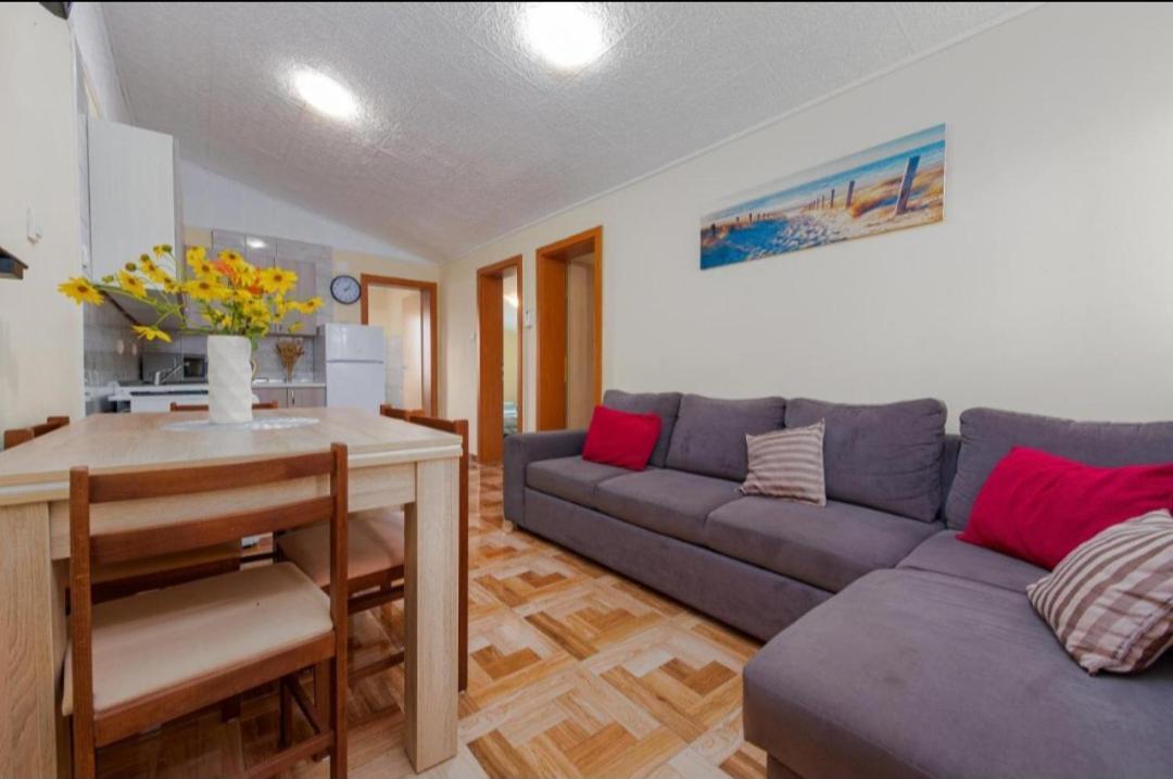 Apartman Zlata ヴィル エクステリア 写真